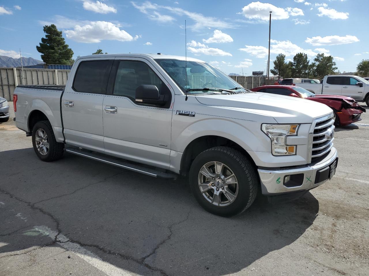 2015 Ford F-150 VIN 1FTEW1CG6FKF02561 Copart auction photo, normal wear damage thumbnail 4