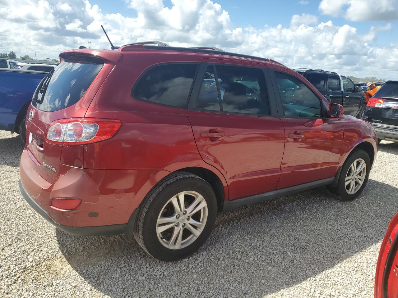 2011 Hyundai Santa Fe VIN 5XYZH4AG0BG043186 Copart auction photo, water/flood damage thumbnail 3