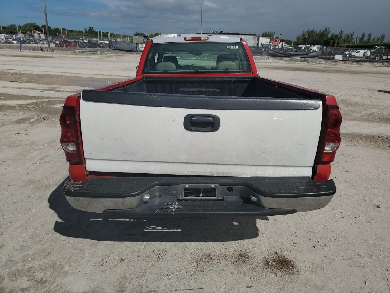 2003 Chevrolet Silverado VIN 1GCEC19V73E217652 Copart auction photo, front end / all over damage thumbnail 6