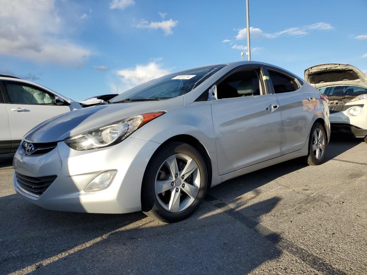2012 Hyundai Elantra VIN KMHDH4AE4CU334374
