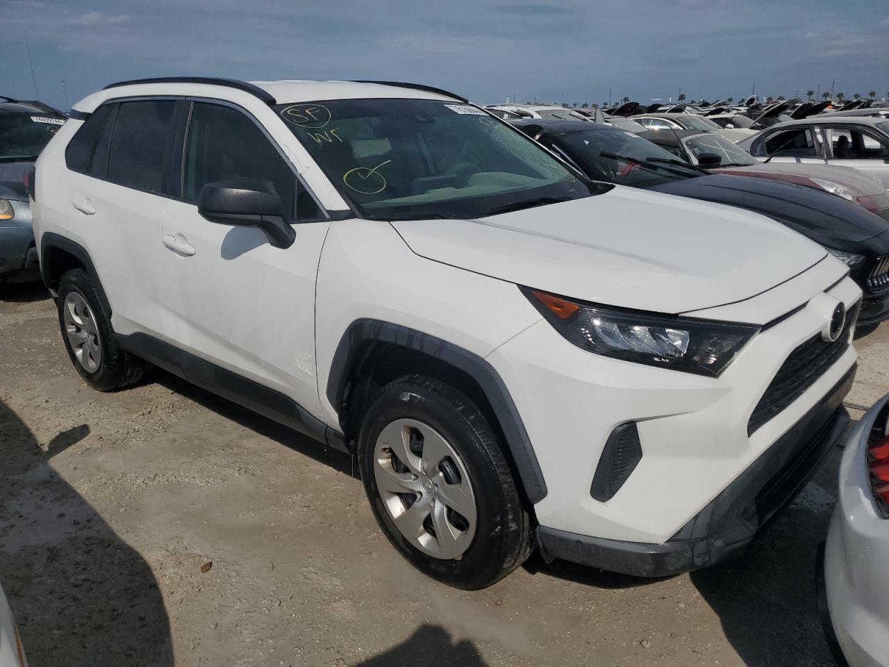 2019 Toyota RAV 4 VIN 2T3H1RFV0KW035577 Copart auction photo, water/flood damage thumbnail 4