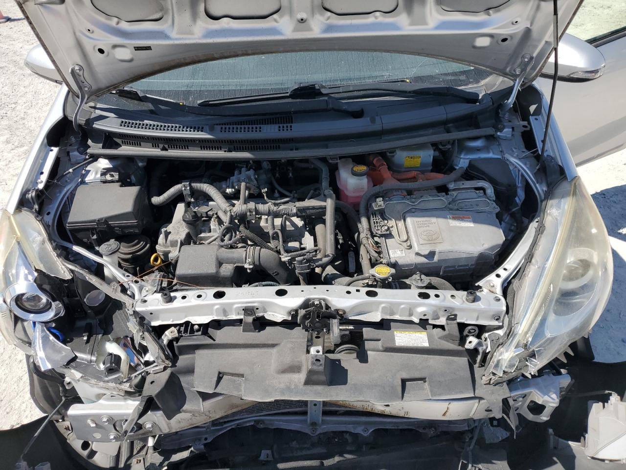 2015 Toyota Prius VIN JTDKDTB30F1105789 Copart auction photo, front end damage thumbnail 13