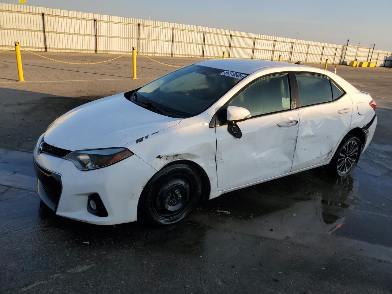 2016 Toyota Corolla VIN 5YFBURHEXGP426943