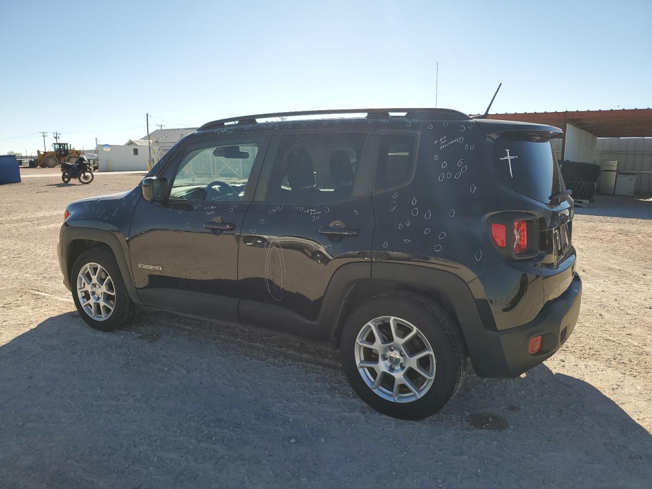 2020 Jeep Renegade VIN ZACNJABBXLPL93301 Copart auction photo, hail damage thumbnail 2