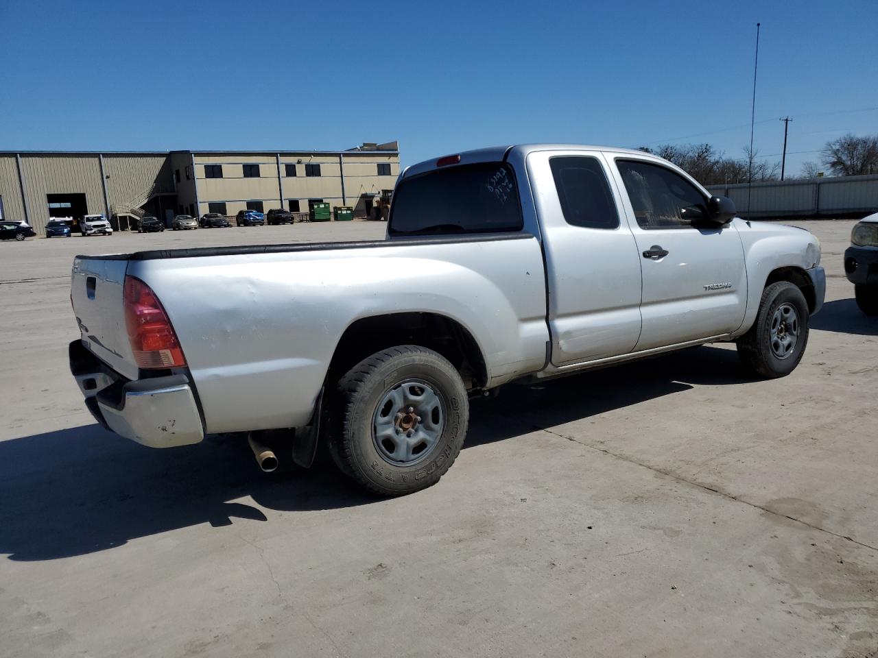 2008 Toyota Tacoma VIN 5TETX22N48Z539052 Copart auction photo, all over damage thumbnail 3