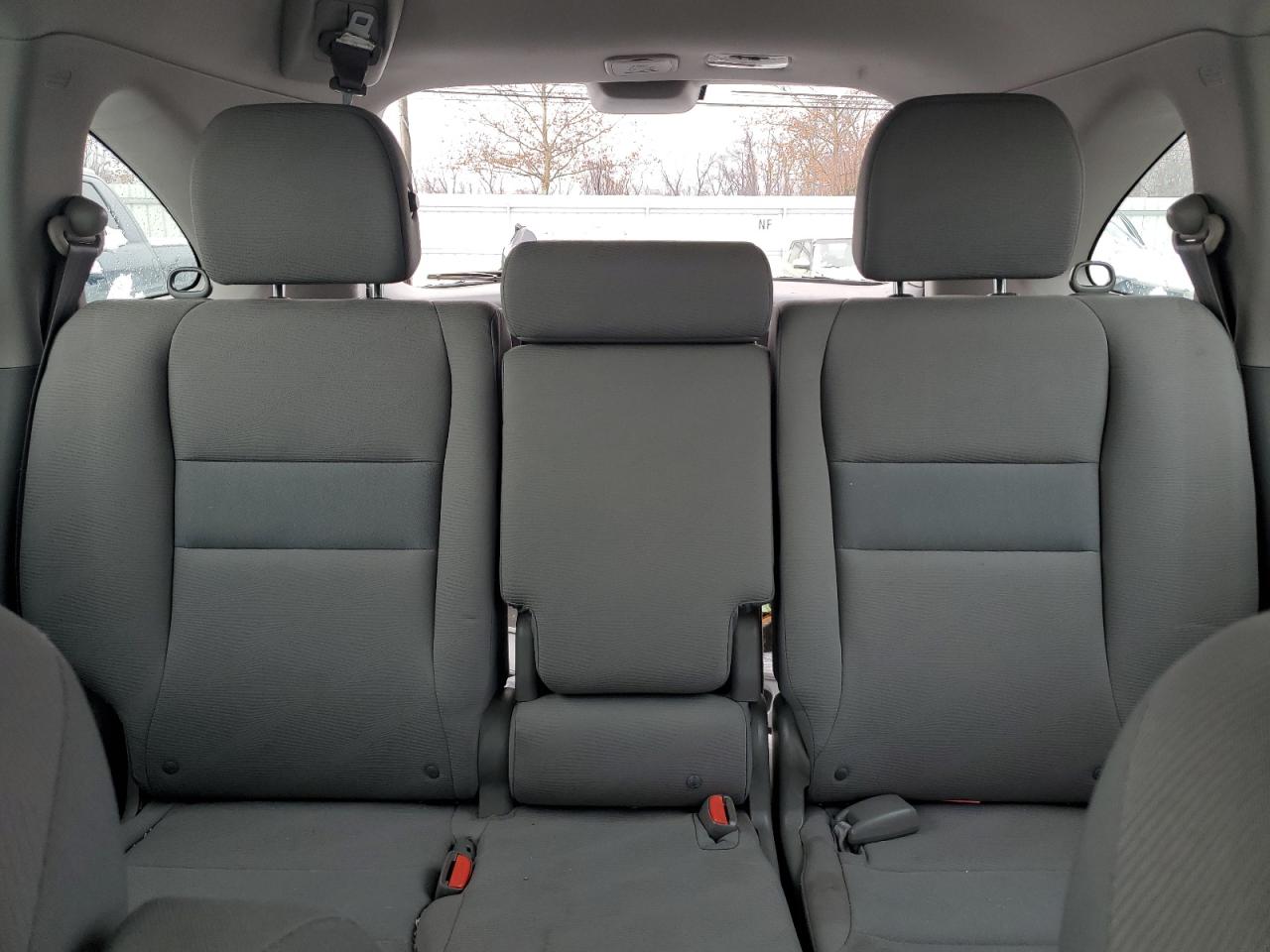 2010 Honda CR-V VIN 5J6RE4H39AL032860 Copart auction photo, rear end / minor dent/scratches damage thumbnail 10