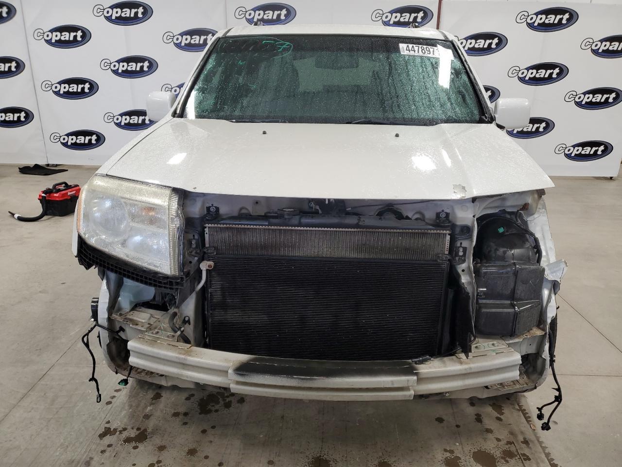 2014 Honda Pilot VIN 5FNYF3H95EB015088 Copart auction photo, front end / side damage thumbnail 5