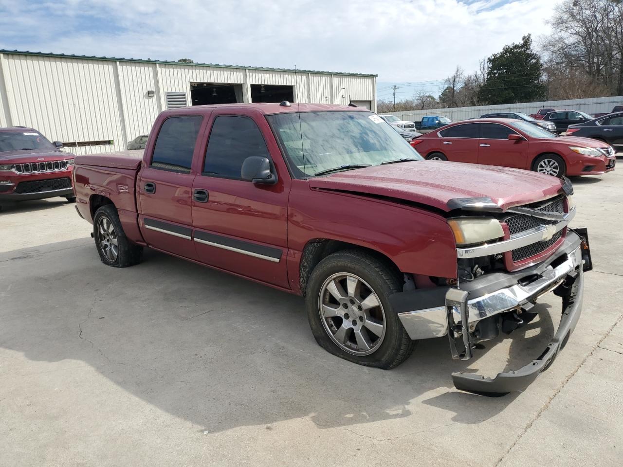 2005 Chevrolet Silverado VIN 2GCEC13T651114170 Copart auction photo, front end damage thumbnail 4