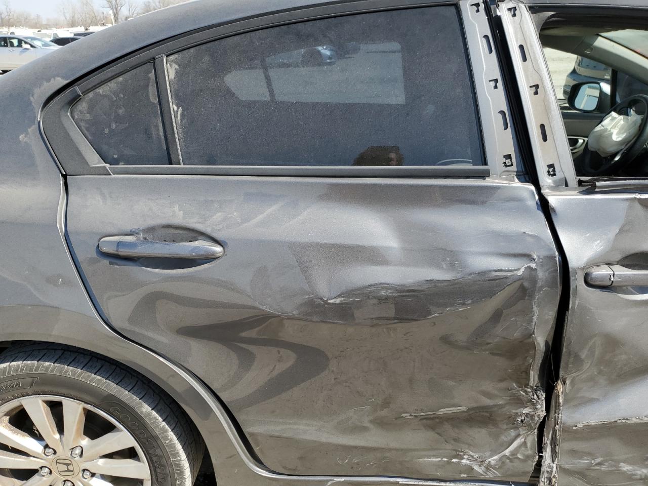 2012 Honda Civic VIN 2HGFB2F84CH315351 Copart auction photo, front end / side damage thumbnail 10
