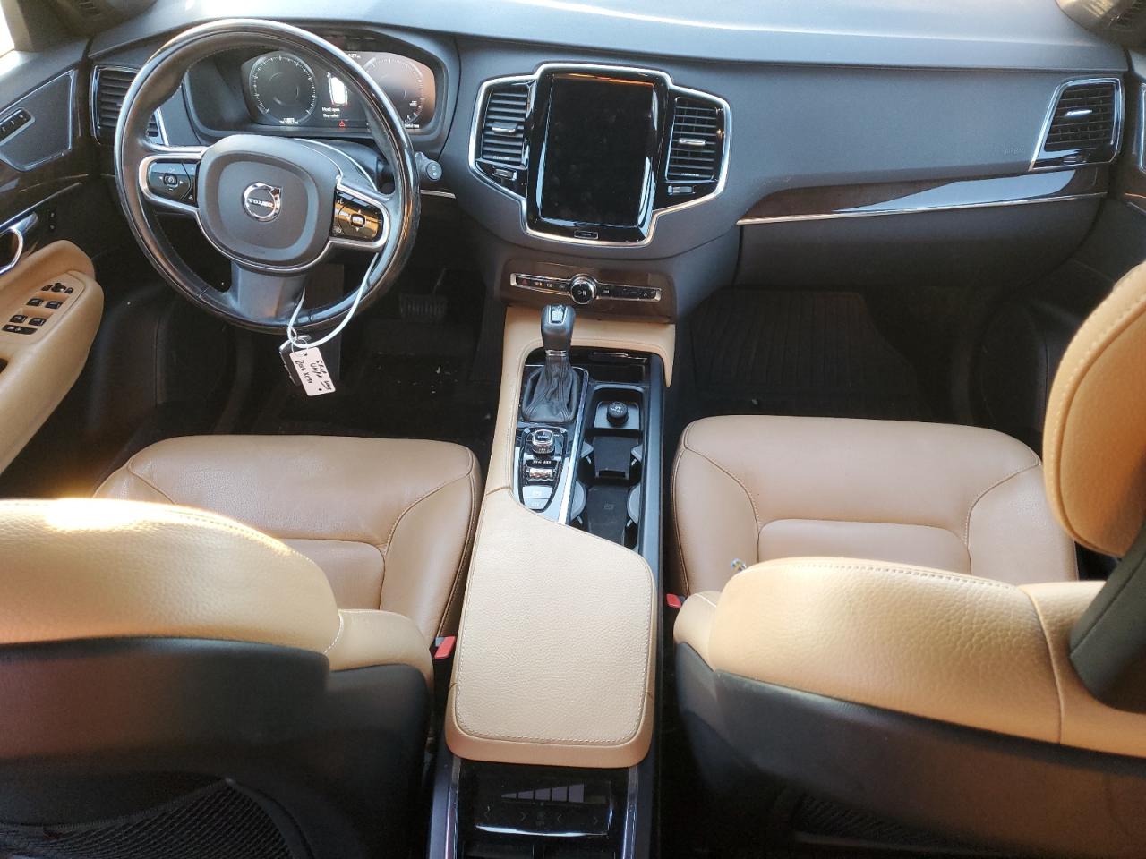 2016 Volvo XC90 VIN YV4A22PK9G1032934 Copart auction photo, water/flood / minor dent/scratches damage thumbnail 8
