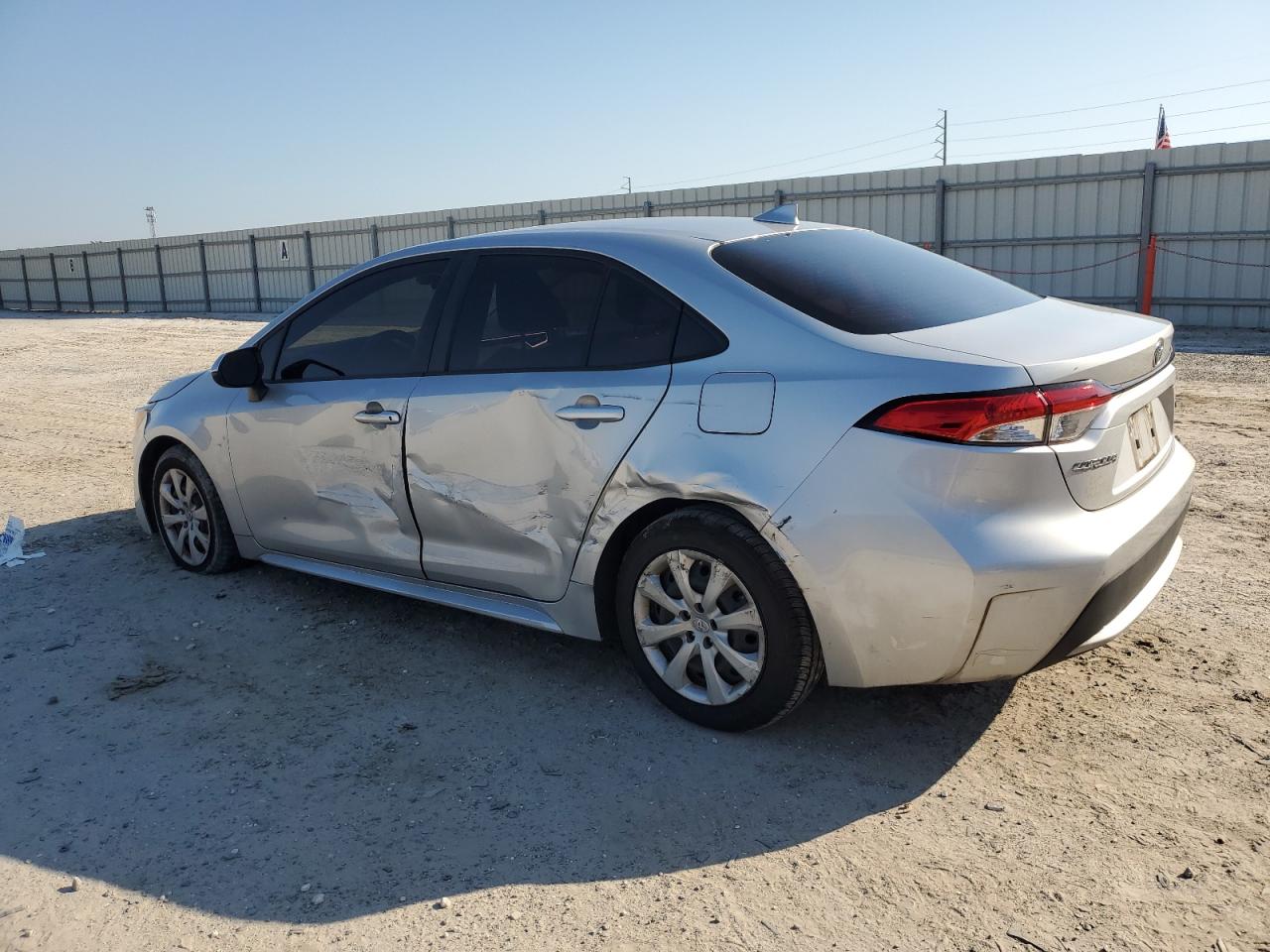 2021 Toyota Corolla VIN JTDEPMAE7MJ162940 Copart auction photo, side damage thumbnail 2