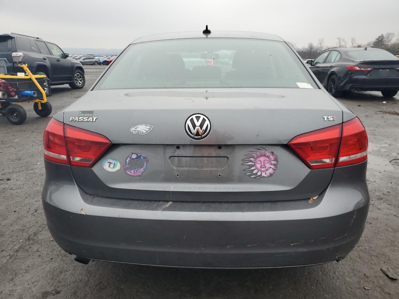 2014 Volkswagen Passat VIN 1VWAT7A39EC079720 Copart auction photo, front end / top/roof damage thumbnail 6