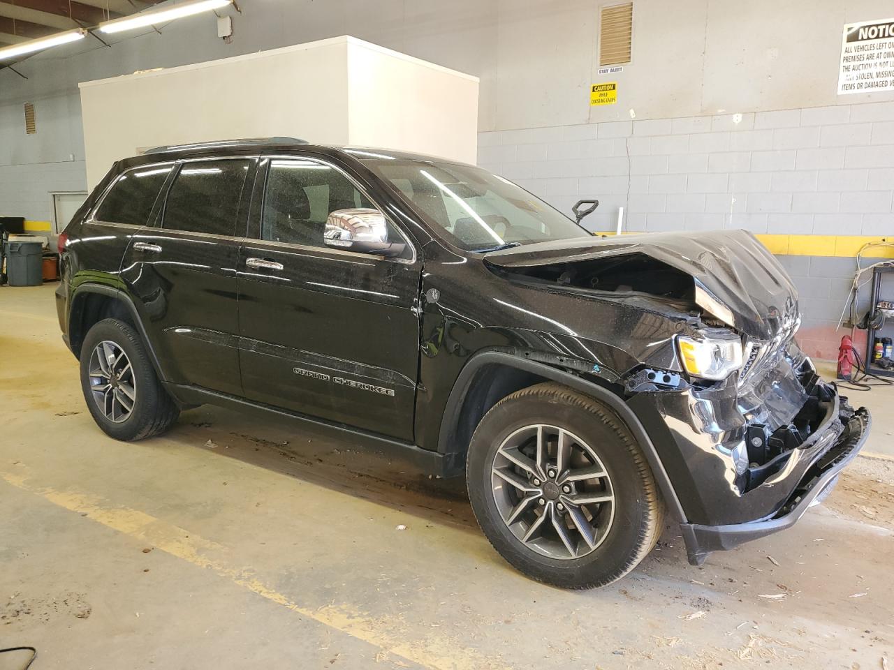 2020 Jeep Grand Cherokee VIN 1C4RJFBG1LC151708 Copart auction photo, front end / undercarriage damage thumbnail 4