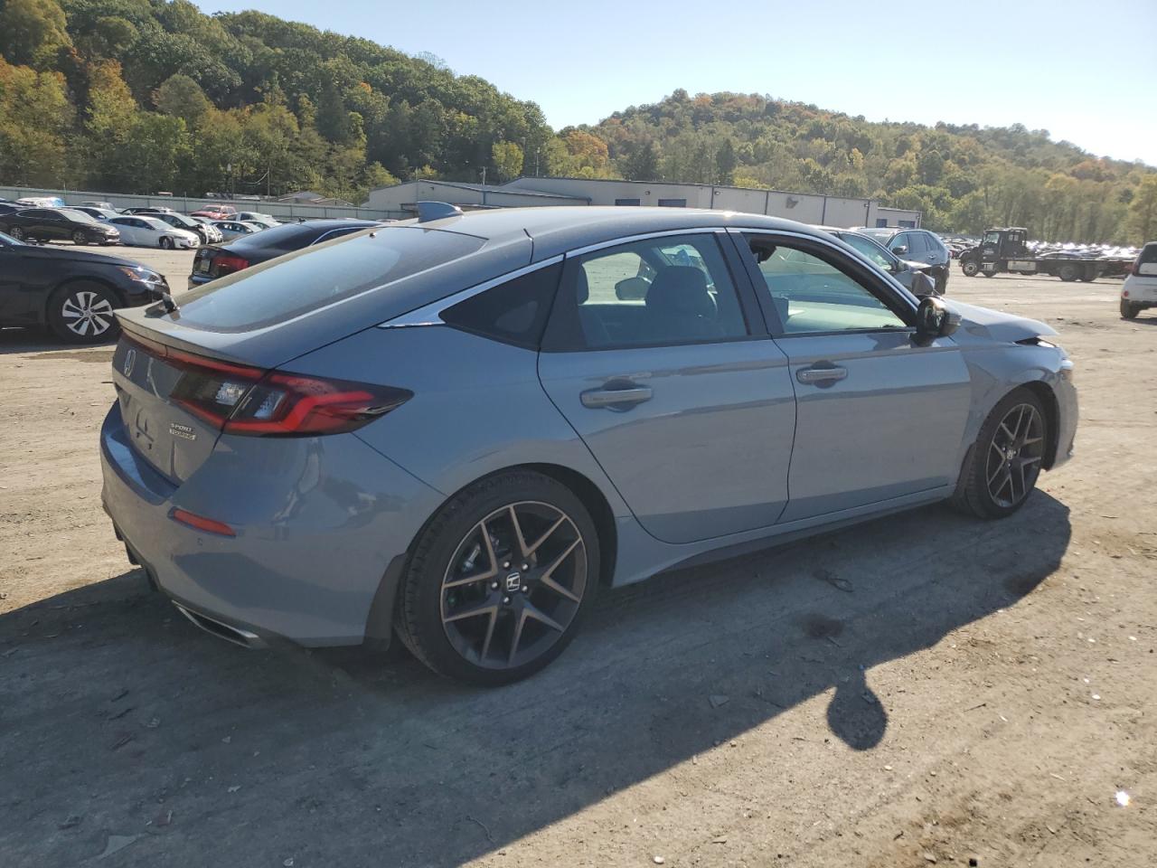 2024 Honda Civic VIN 19XFL1H88RE030675 Copart auction photo, front end damage thumbnail 3