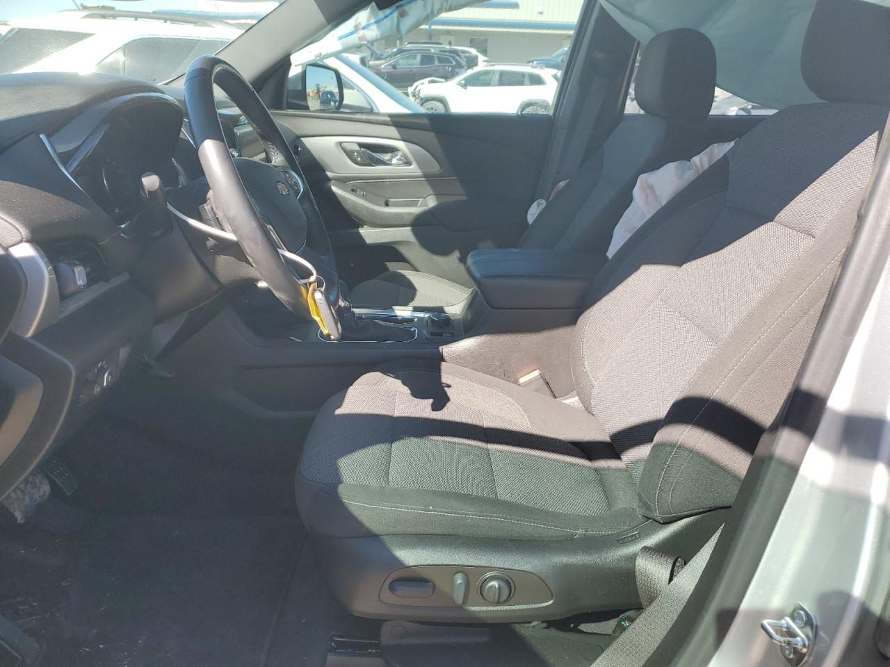 2022 Chevrolet Traverse VIN 1GNERGKW1NJ166154 Copart auction photo, side / minor dent/scratches damage thumbnail 7