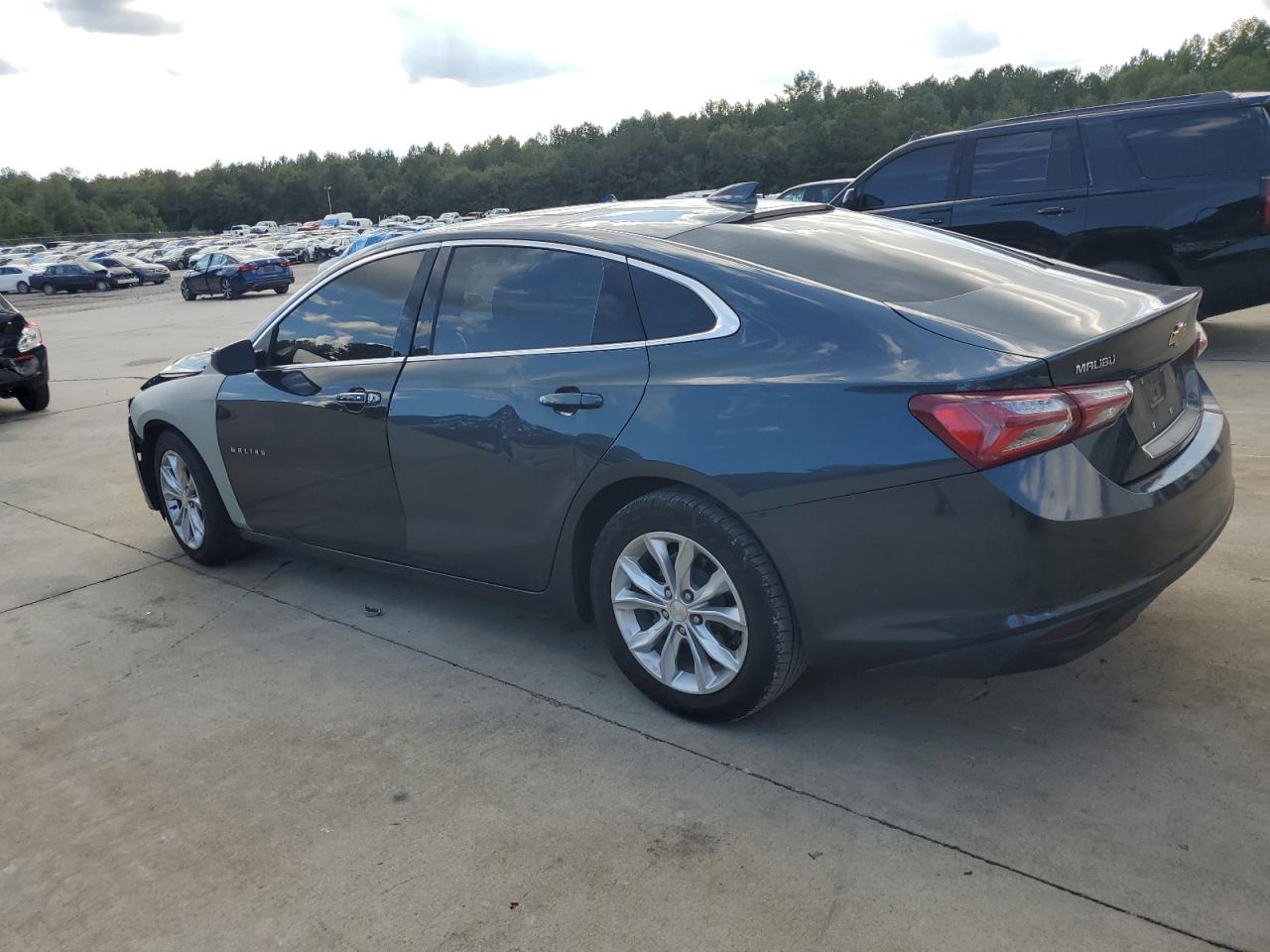 2019 Chevrolet Malibu VIN 1G1ZD5ST8KF222262 Copart auction photo, front end damage thumbnail 2