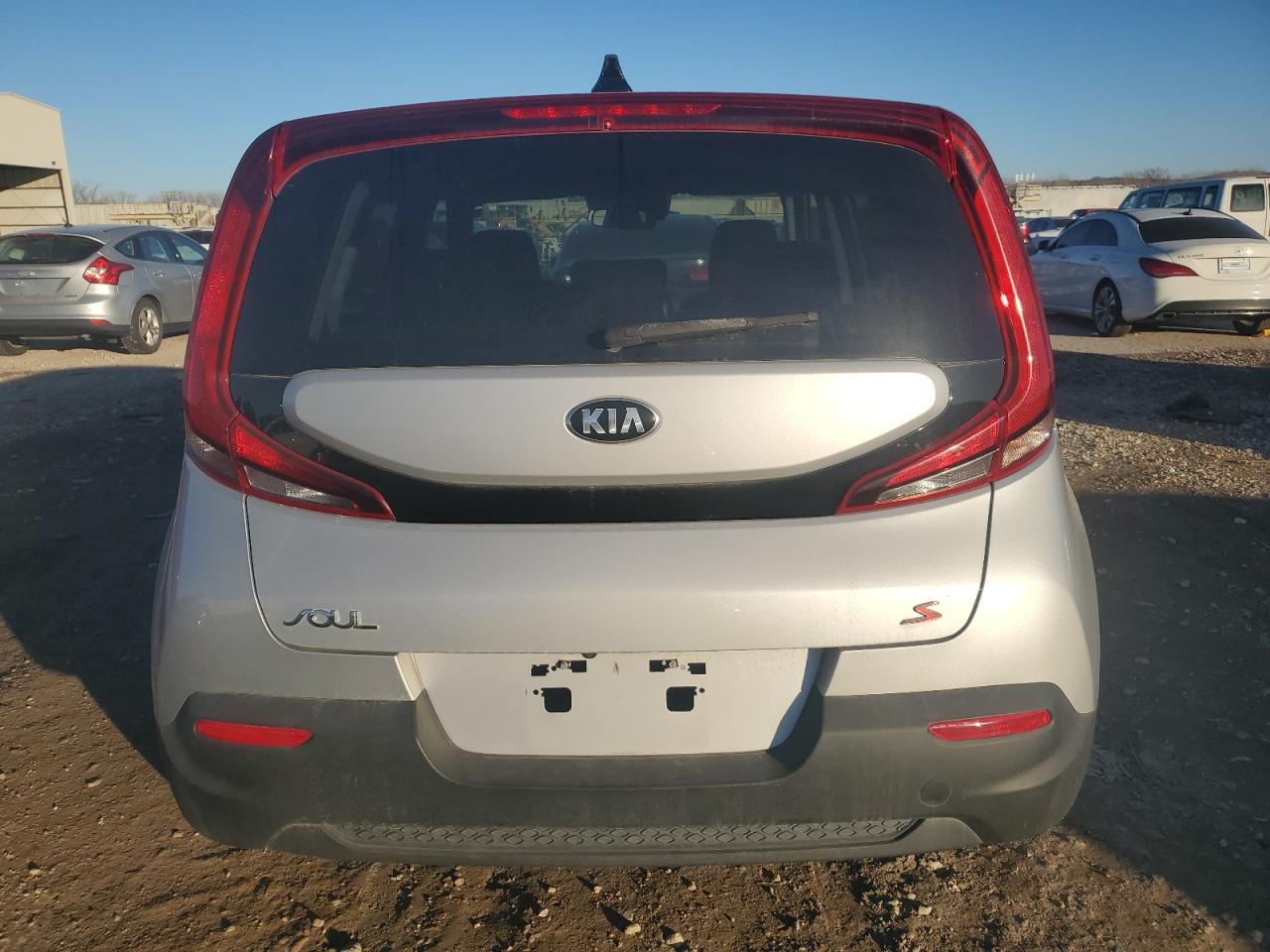 2020 KIA Soul VIN KNDJ23AU7L7066347 Copart auction photo, undercarriage / front end damage thumbnail 6