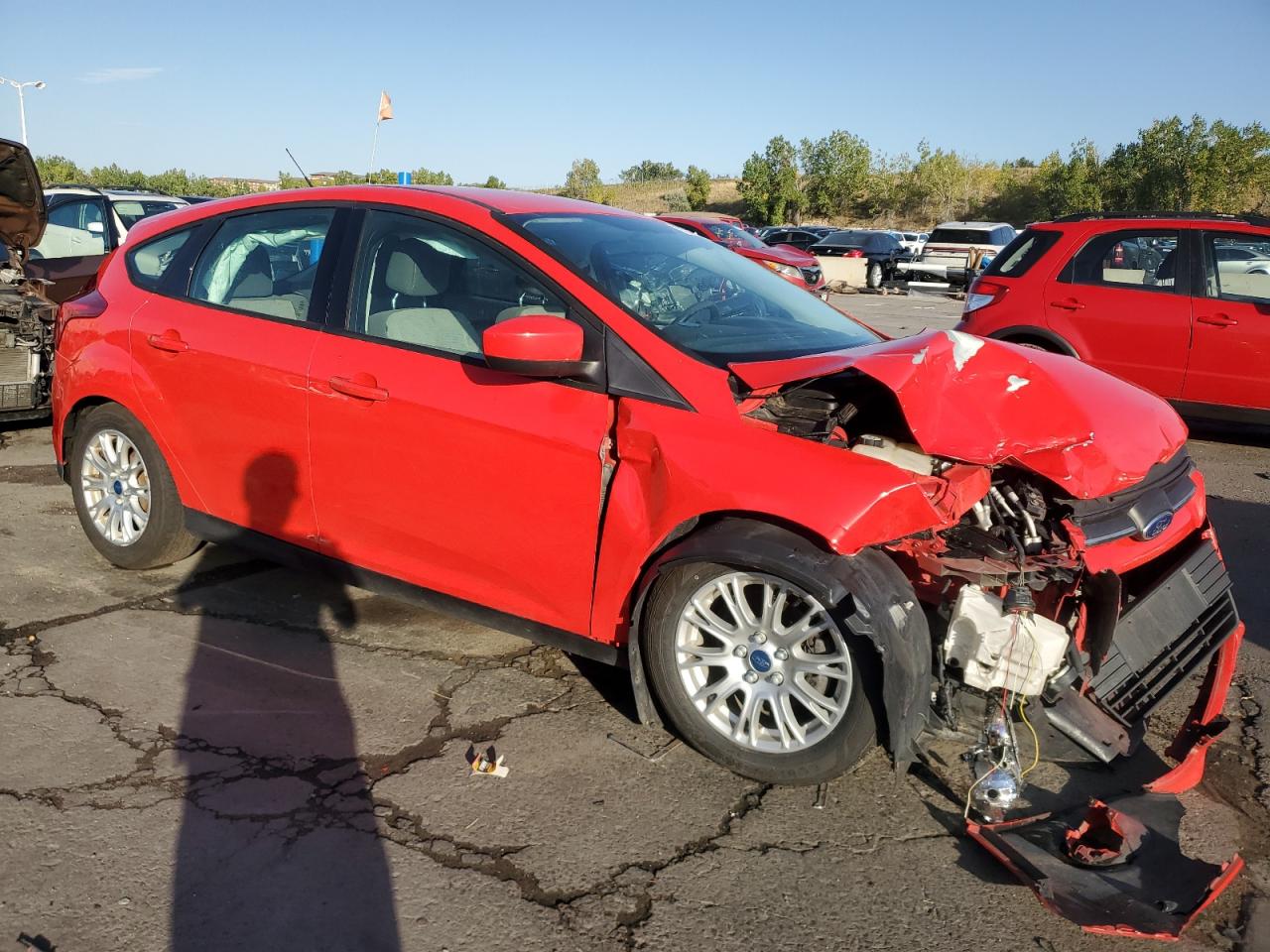 2012 Ford Focus VIN 1FAHP3K24CL147302 Copart auction photo, front end damage thumbnail 4