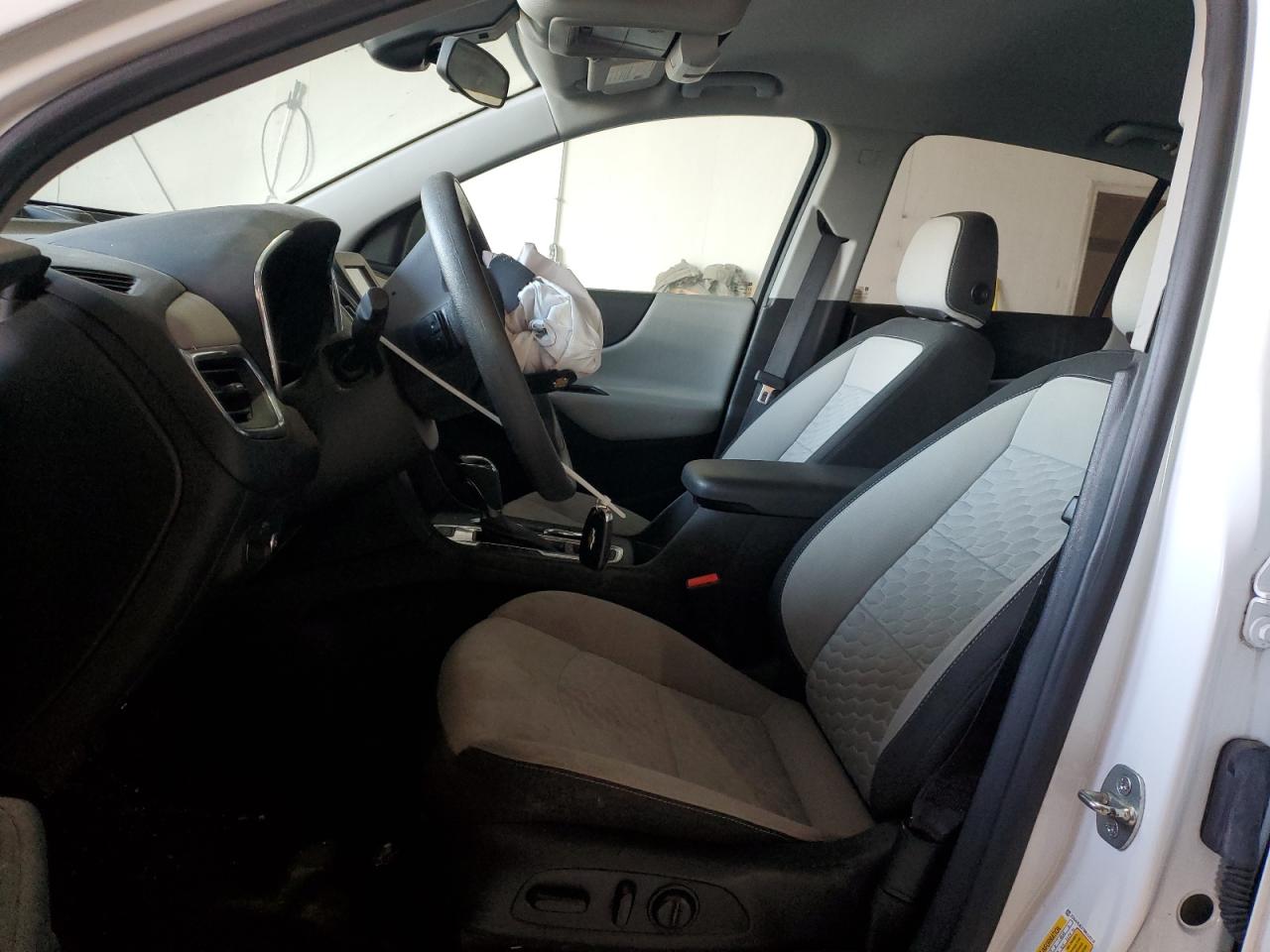 2021 Chevrolet Equinox VIN 2GNAXUEV7M6110219 Copart auction photo, front end / rear end damage thumbnail 7