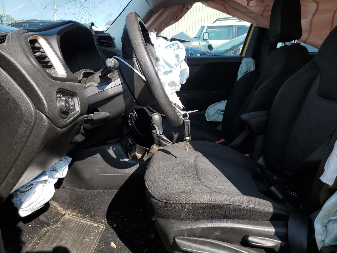 2015 Jeep Renegade VIN ZACCJABT3FPC04575 Copart auction photo, all over damage thumbnail 7