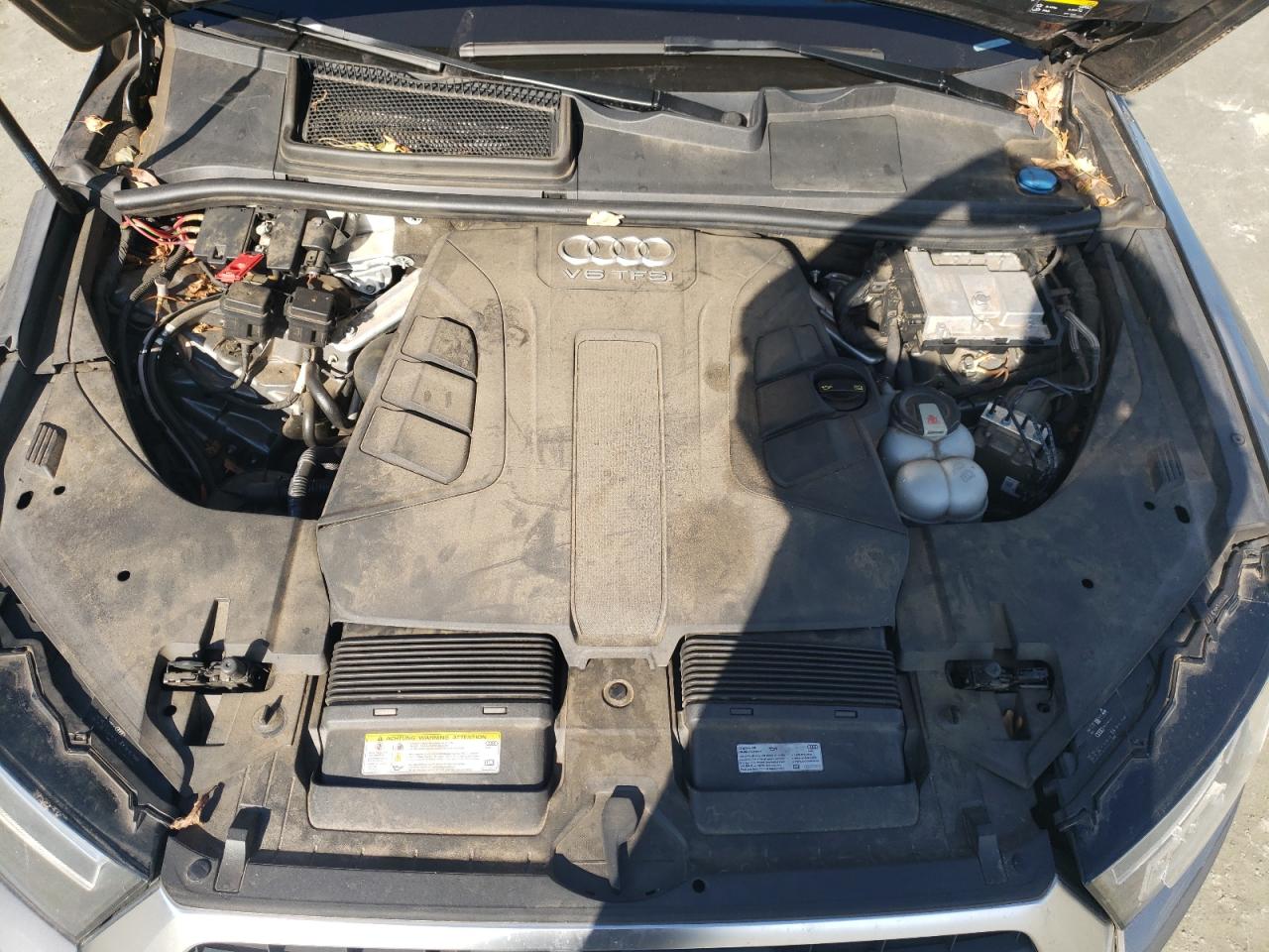 2018 Audi Q7 VIN WA1LAAF72JD027757 Copart auction photo, all over damage thumbnail 13