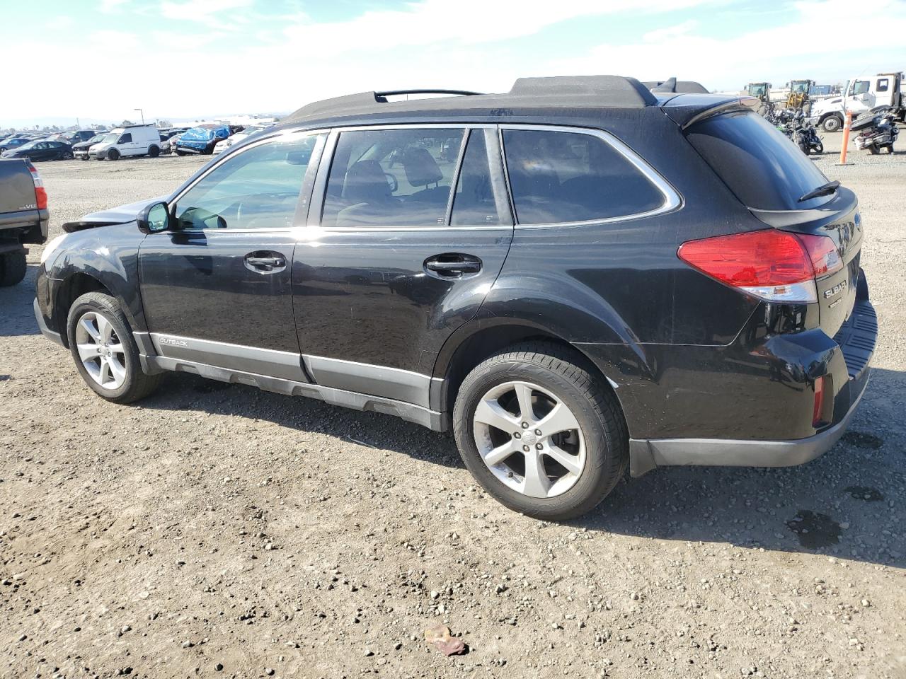 2013 Subaru Outback VIN 4S4BRBHC2D3223133 Copart auction photo, front end damage thumbnail 2