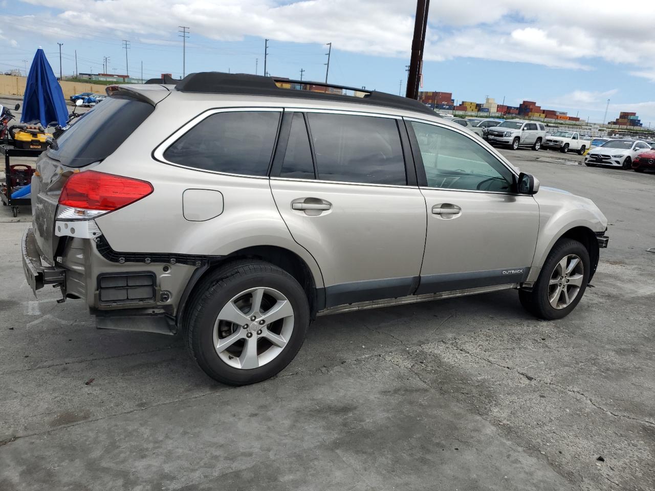 2014 Subaru Outback VIN 4S4BRBLC2E3221648 Copart auction photo, stripped damage thumbnail 3