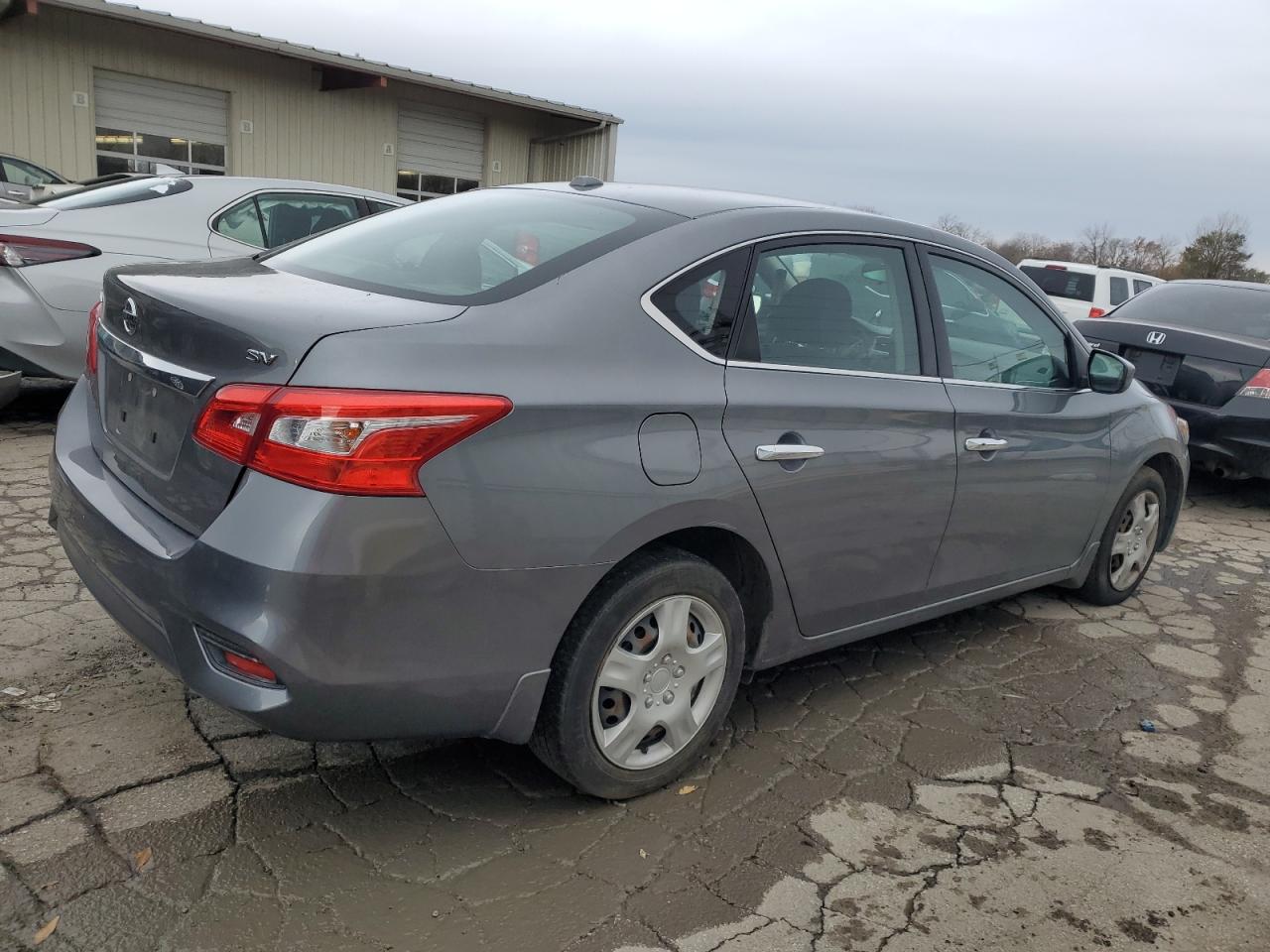 2017 Nissan Sentra VIN 3N1AB7AP0HY326436 Copart auction photo, front end / side damage thumbnail 3