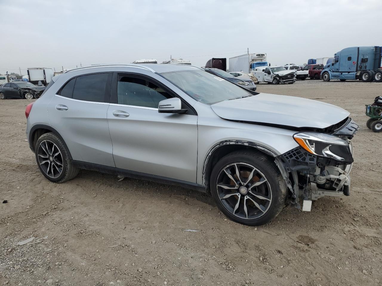 2016 Mercedes-Benz GLA-klasse VIN WDCTG4EB2GJ248646 Copart auction photo, front end / rear end damage thumbnail 4