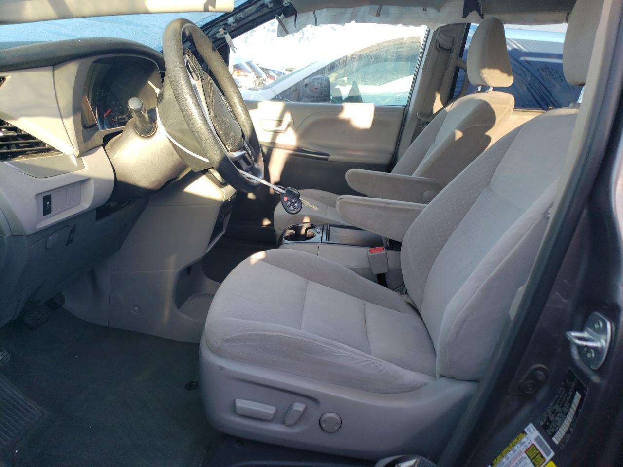 2016 Toyota Sienna VIN 5TDKK3DC7GS730360 Copart auction photo, all over damage thumbnail 7