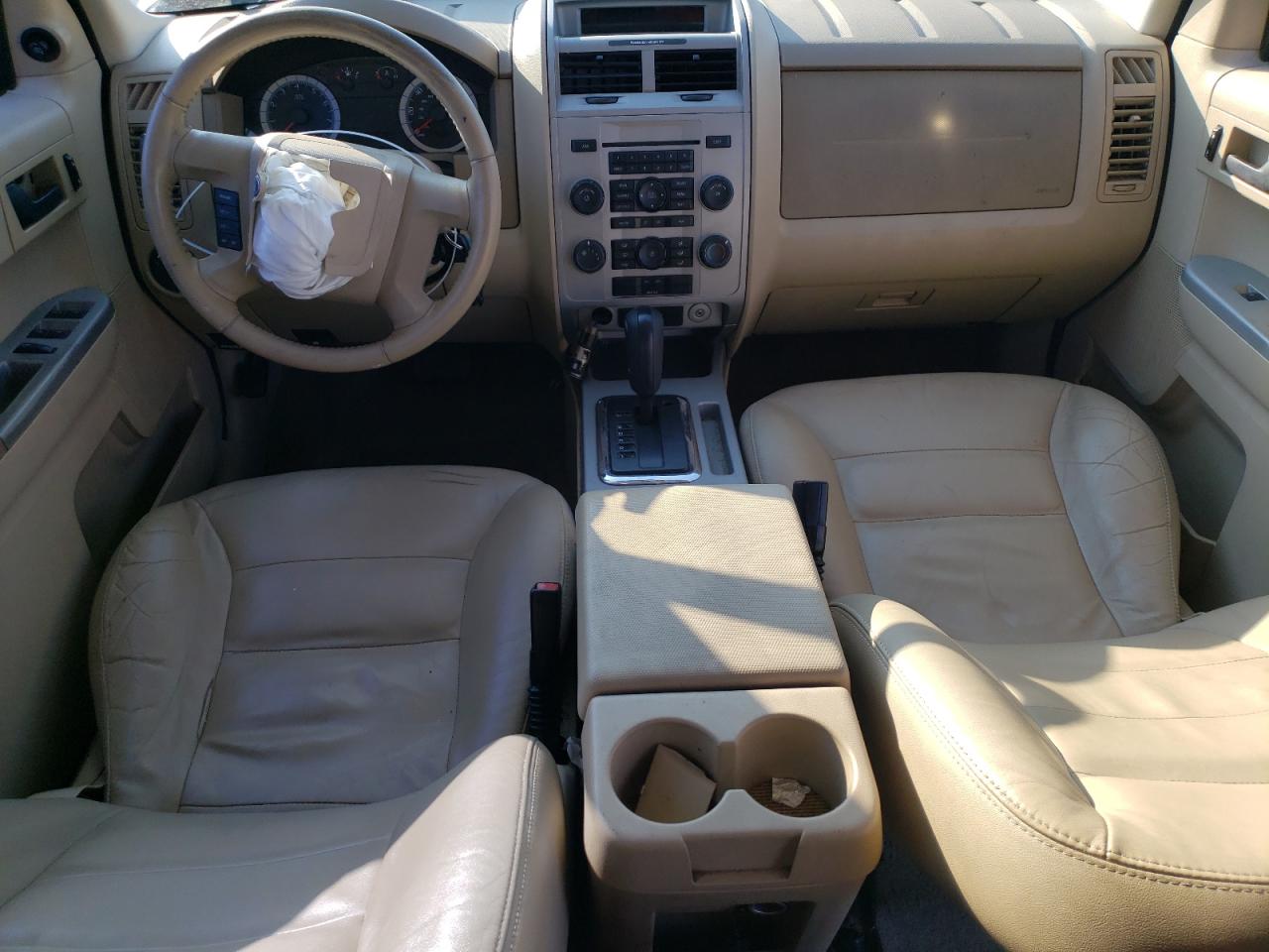 2008 Ford Escape VIN 1FMCU93138KB90687 Copart auction photo, front end damage thumbnail 8
