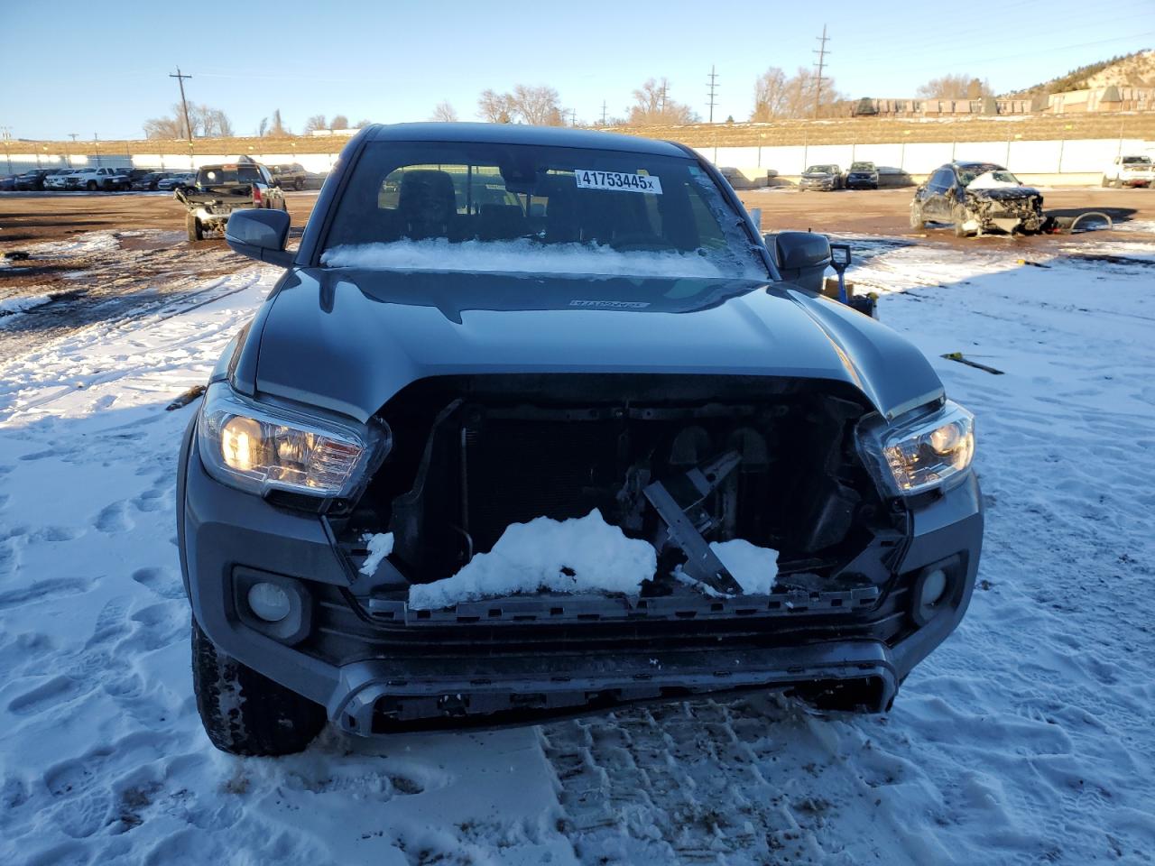 2022 Toyota Tacoma VIN 3TMDZ5BN4NM126010 Copart auction photo, front end damage thumbnail 5