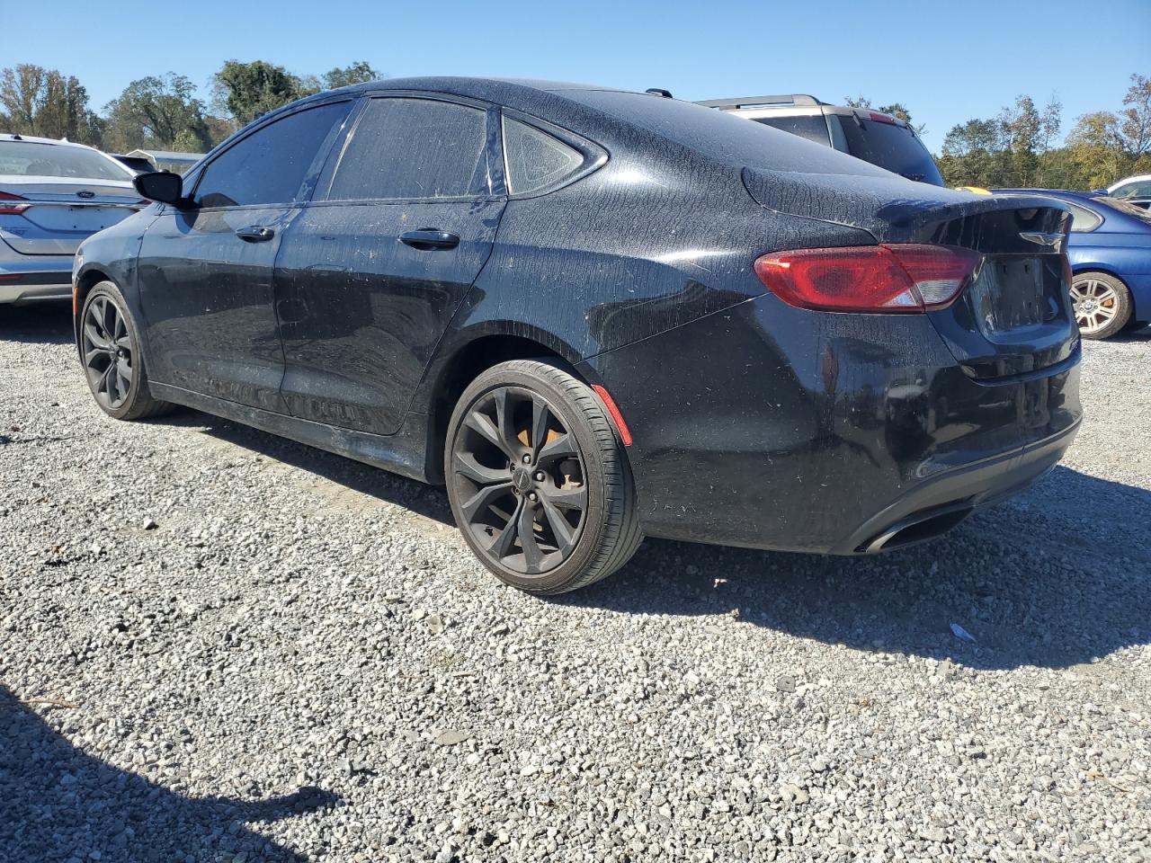 2015 Chrysler 200 VIN 1C3CCCBB1FN617802 Copart auction photo, side damage thumbnail 2