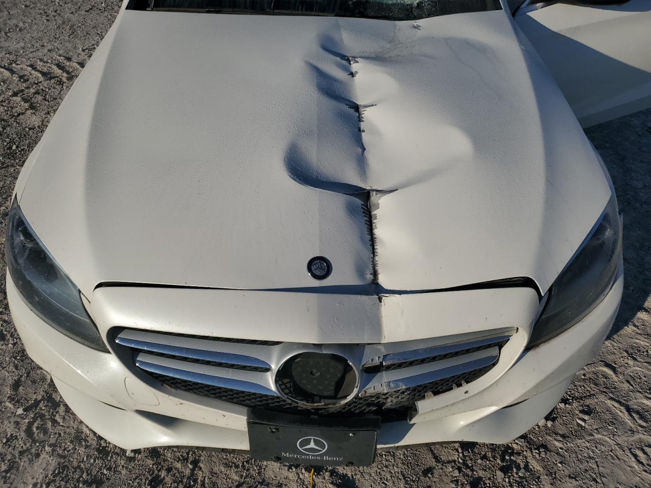 2016 Mercedes-Benz C-klasse VIN 55SWF4KB1GU123394 Copart auction photo, front end damage thumbnail 13