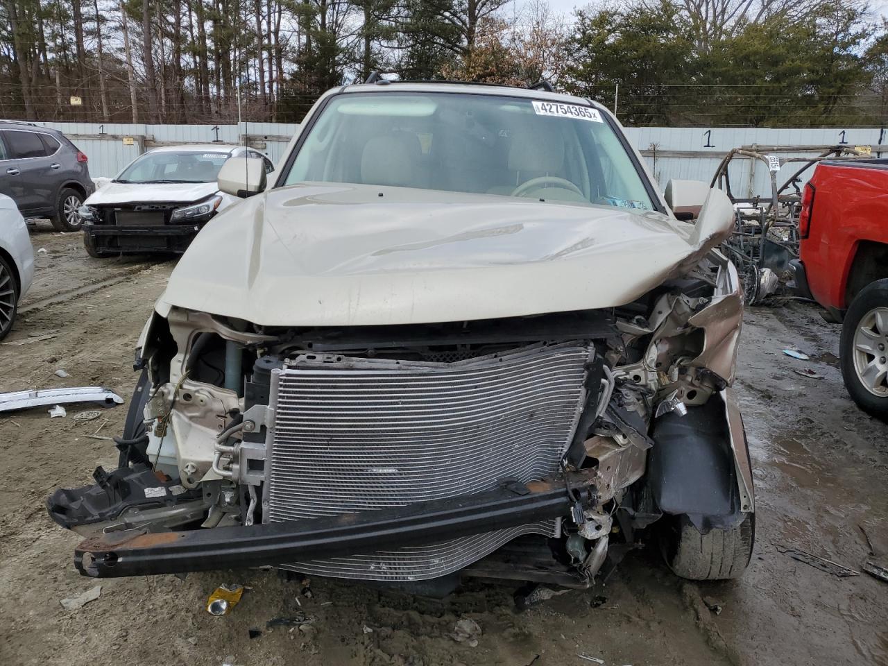 2011 Ford Escape VIN 1FMCU9EG3BKB69279 Copart auction photo, front end / all over damage thumbnail 5