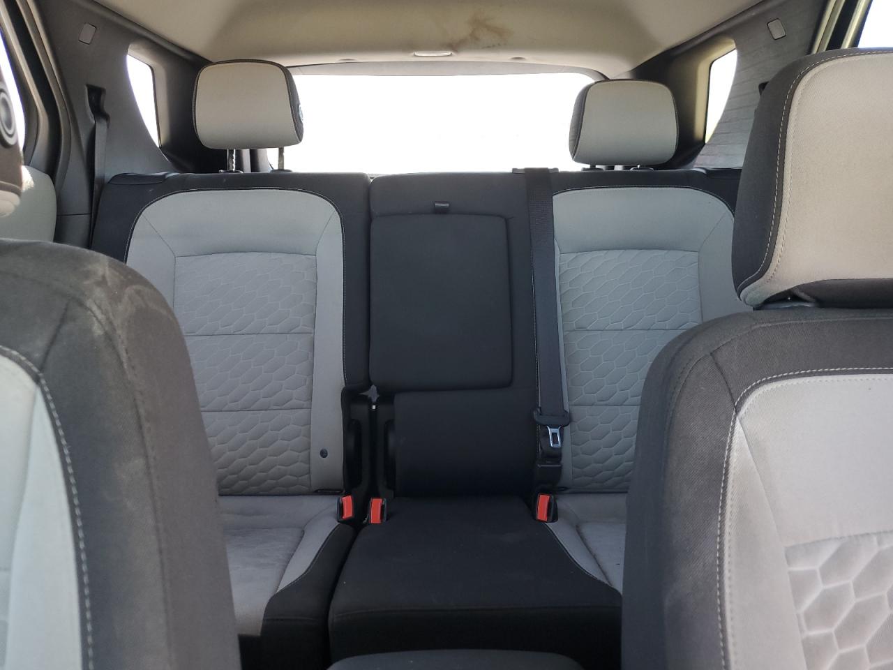 2018 Chevrolet Equinox VIN 2GNAXHEV9J6109253 Copart auction photo, rear end / minor dent/scratches damage thumbnail 10