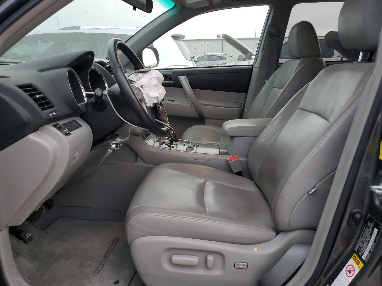 2010 Toyota Highlander VIN 5TDKK3EH9AS017798 Copart auction photo, front end damage thumbnail 7