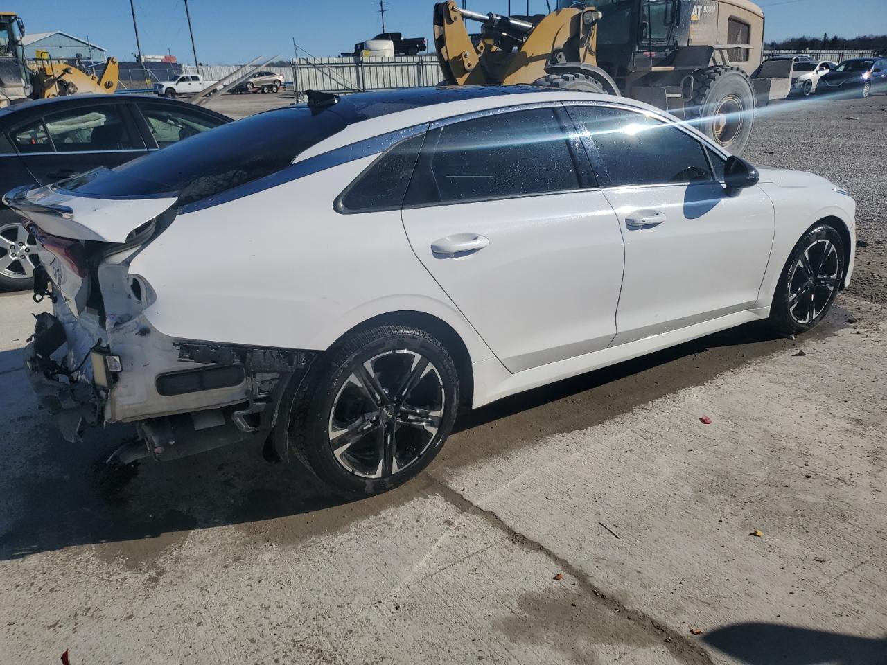 2022 KIA K5 VIN 5XXG64J23NG118375 Copart auction photo, rear end damage thumbnail 3