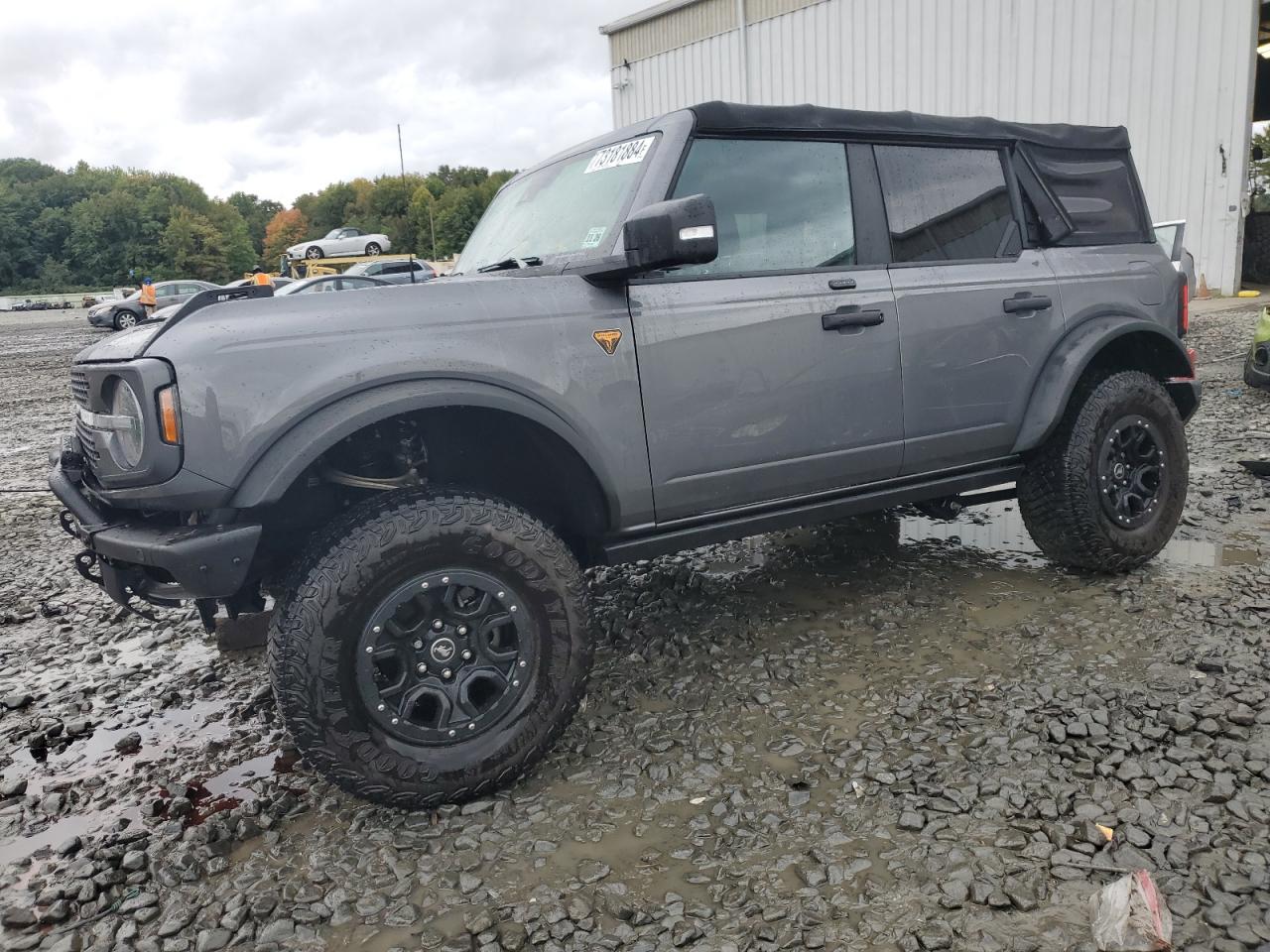 2021 Ford Bronco VIN 1FMEE5DP2MLA90327