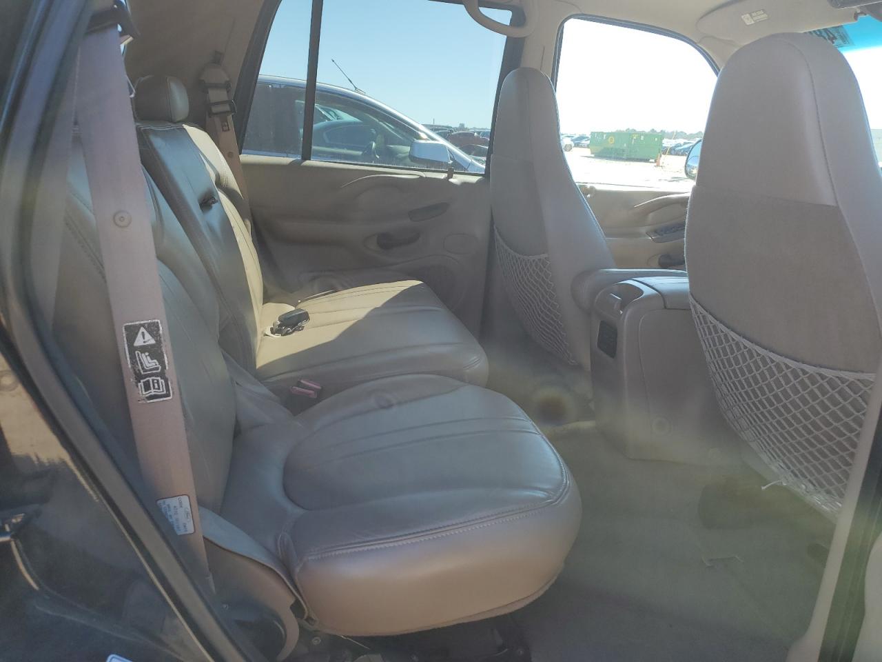 1999 Ford Expedition VIN 1FMRU1762XLA80627 Copart auction photo, front end damage thumbnail 11
