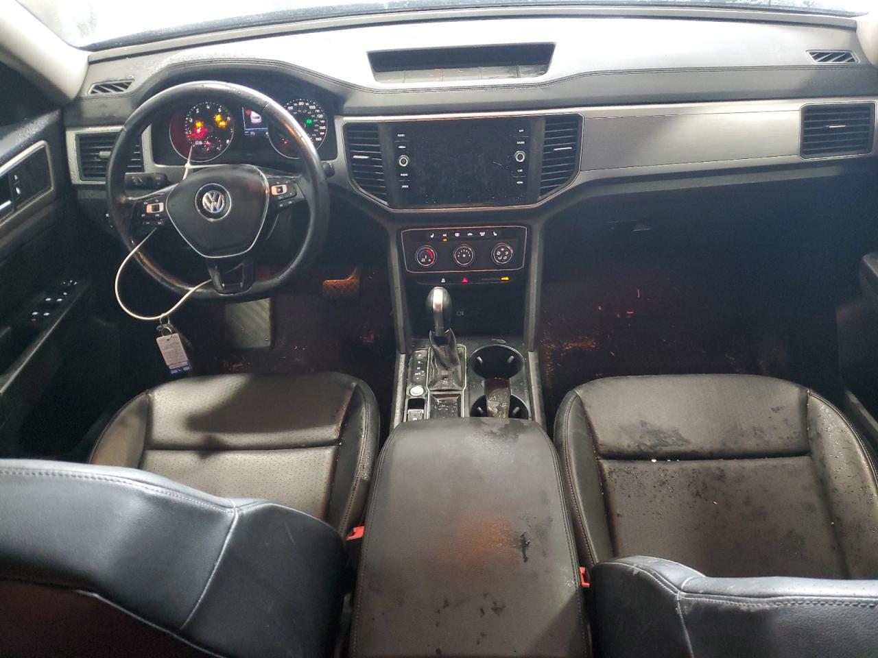 2018 Volkswagen Atlas VIN 1V2CR2CA3JC567627 Copart auction photo, rear end damage thumbnail 8