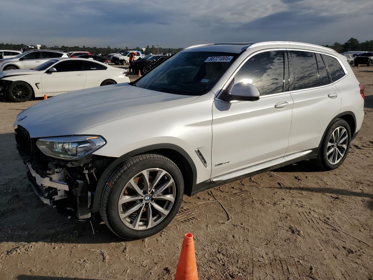 2018 BMW X3 VIN 5UXTR9C50JLD57906