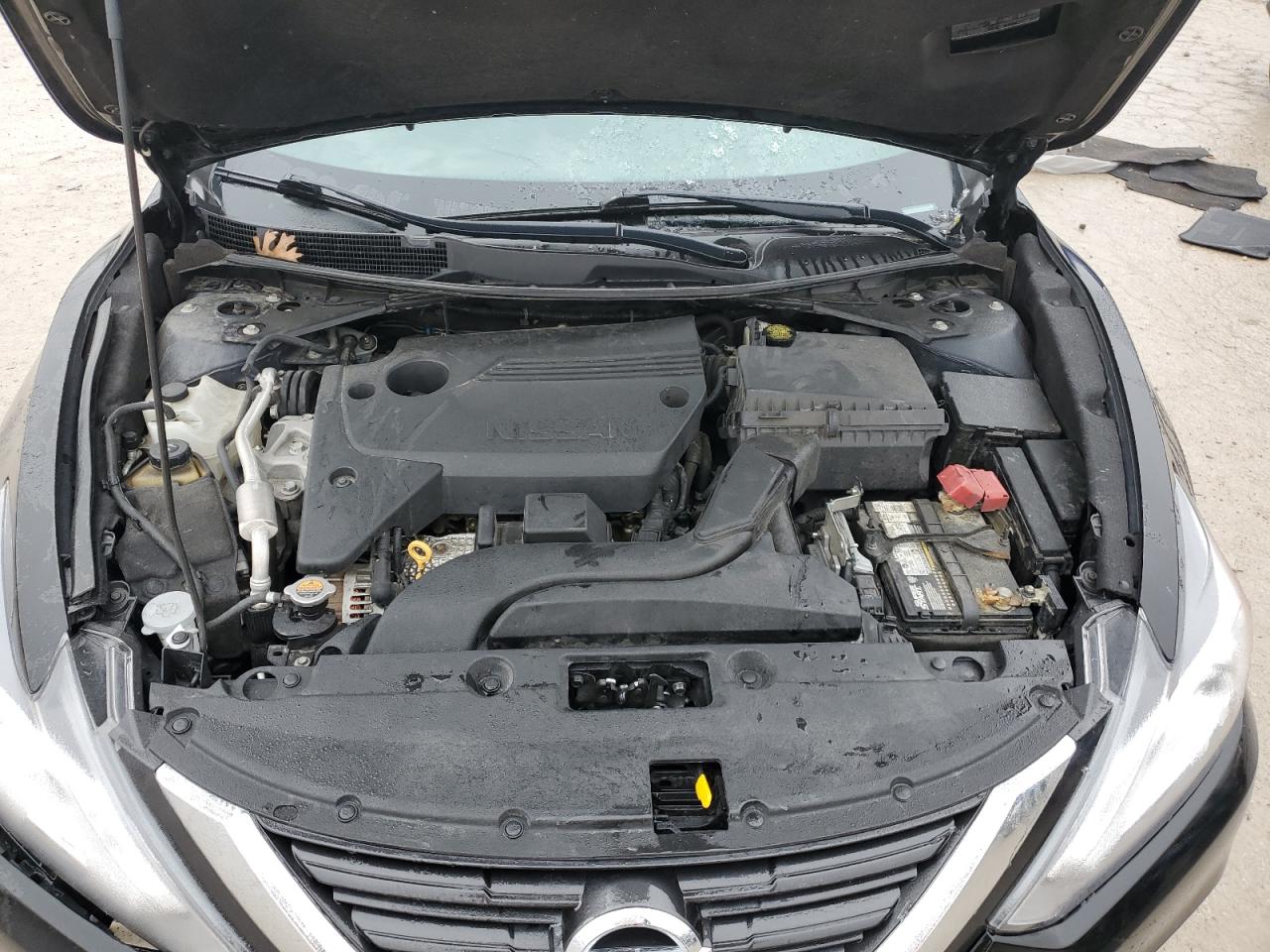 2017 Nissan Altima VIN 1N4AL3AP9HC282826 Copart auction photo, all over / minor dent/scratches damage thumbnail 12