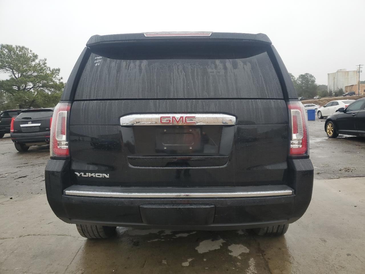 2018 GMC Yukon VIN 1GKS1CKJ5JR152838 Copart auction photo, front end damage thumbnail 6