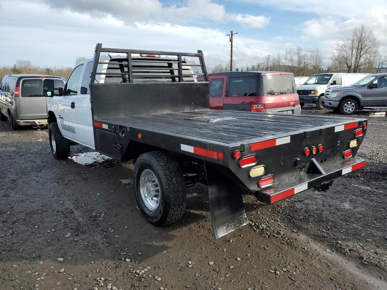 2003 Chevrolet Silverado VIN 1GCHK29163E281877 Copart auction photo, normal wear / mechanical damage thumbnail 2