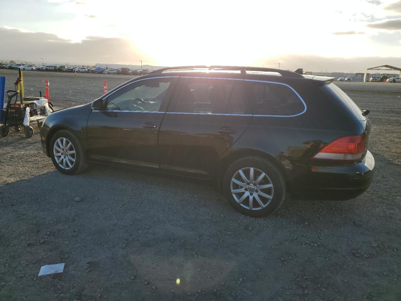 2009 Volkswagen Jetta VIN 3VWTL71KX9M320768 Copart auction photo, rear end damage thumbnail 2