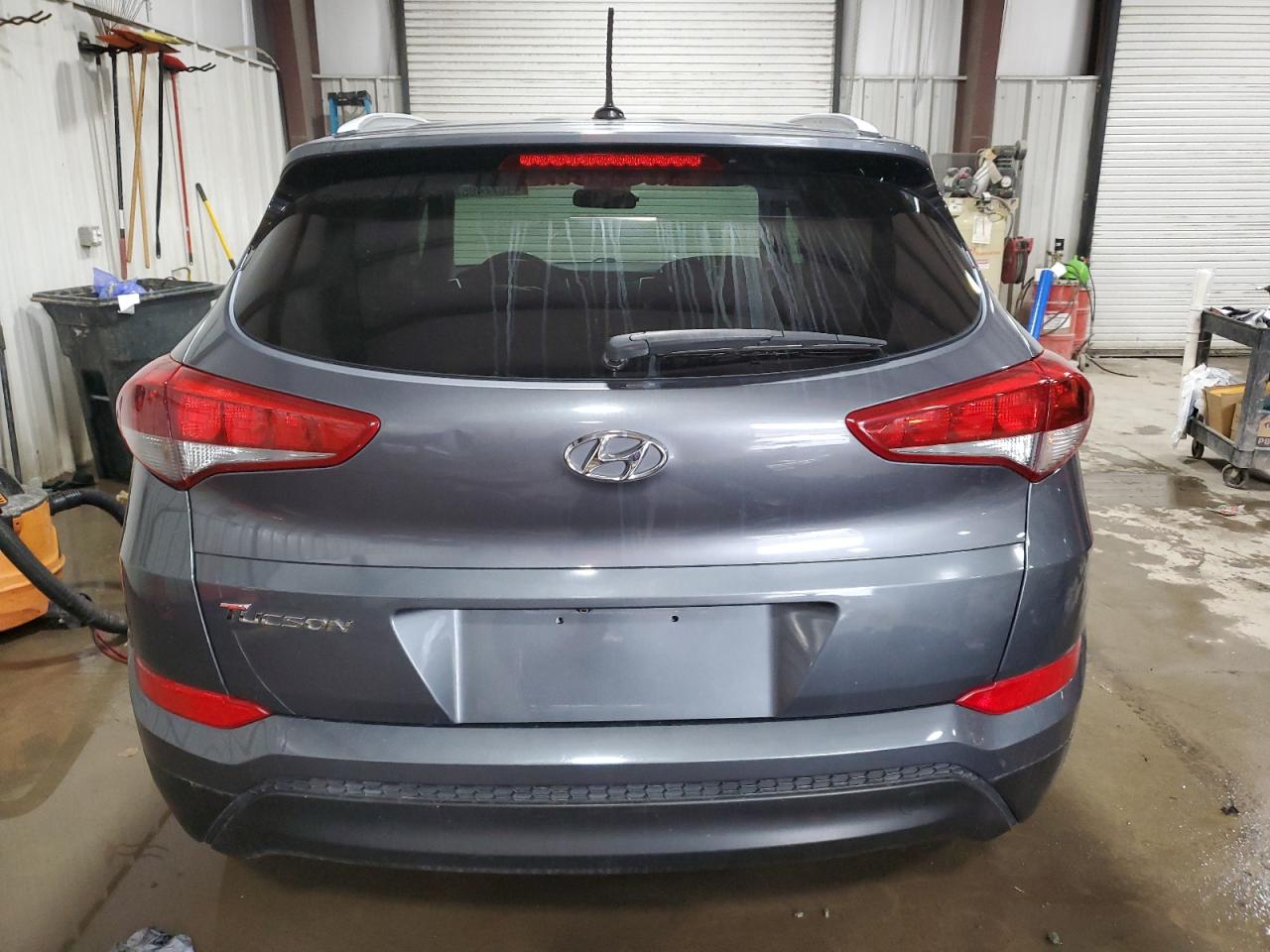2017 Hyundai Tucson VIN KM8J33A46HU253712 Copart auction photo, front end damage thumbnail 6