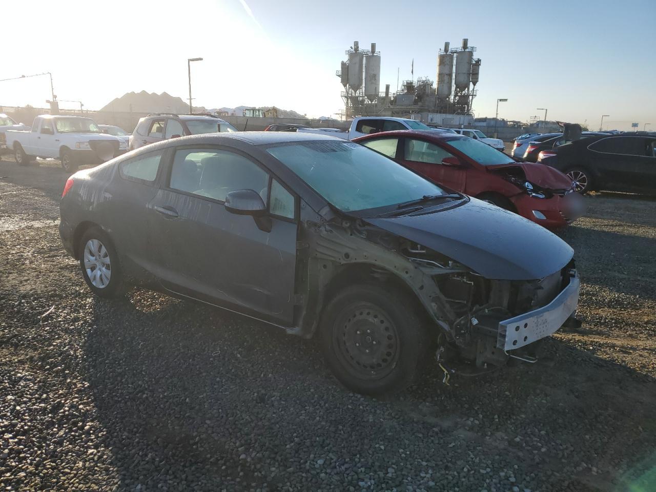 2012 Honda Civic VIN 2HGFG3B55CH558136 Copart auction photo, front end damage thumbnail 4