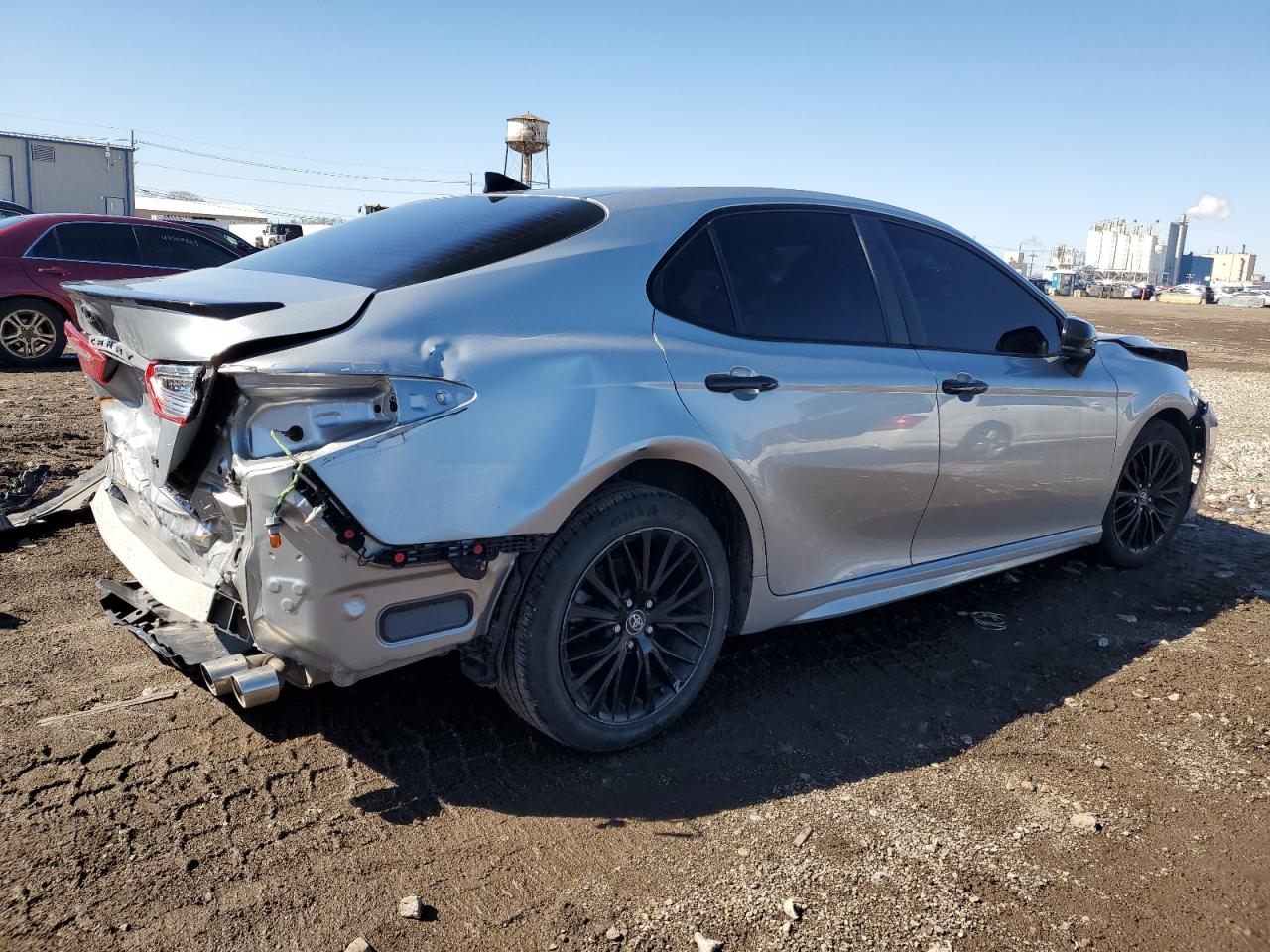 2020 Toyota Camry VIN 4T1G11AK4LU316639 Copart auction photo, front end / rear end damage thumbnail 3