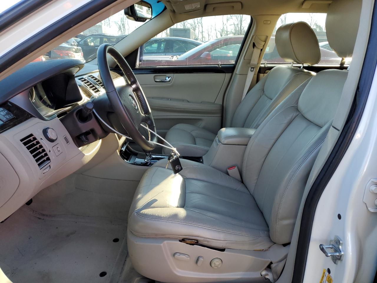 2011 Cadillac DTS VIN 1G6KA5E6XBU109774 Copart auction photo, side damage thumbnail 7